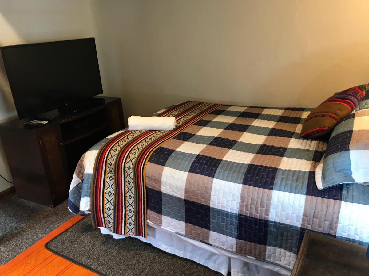Hotel Karina Wasi Písac Esterno foto